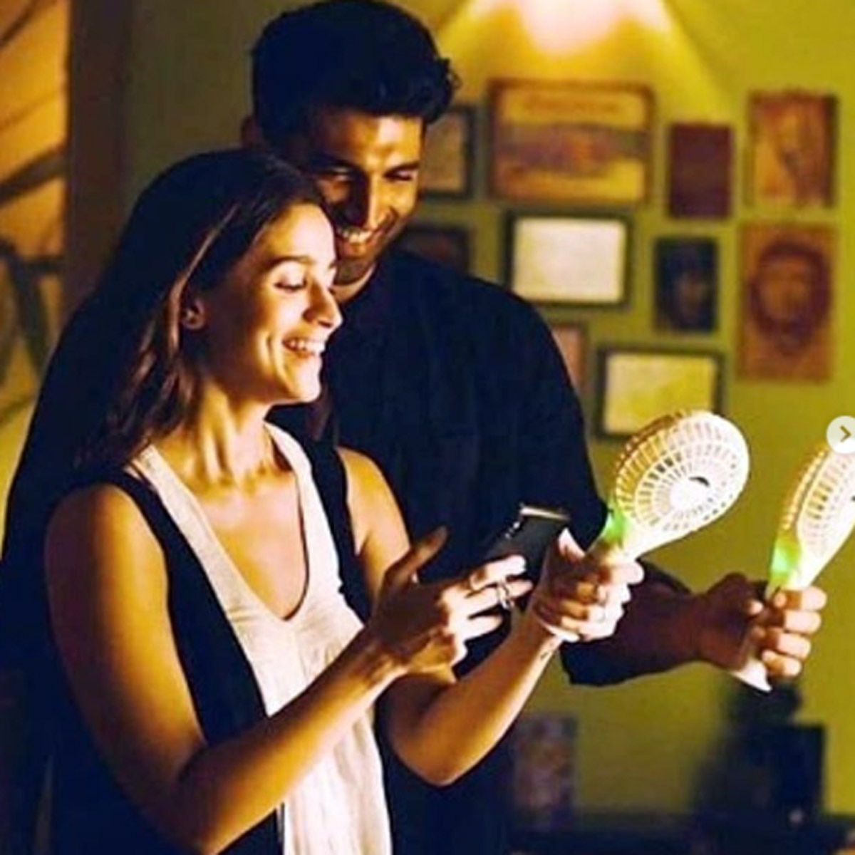 सड़क 2 का सीन