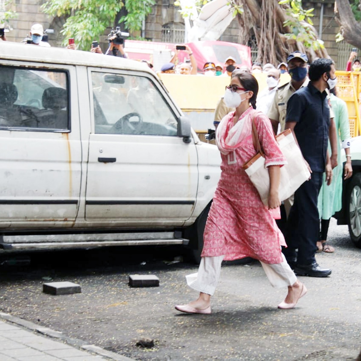 सारा अली खान 