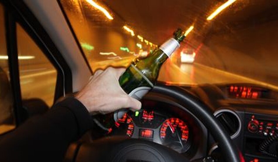   चुनाव आते ही बढ़ी अवैध शराब की तस्करी, 40 लाख रुपये की अवैध अंग्रेजी शराब बरामद.