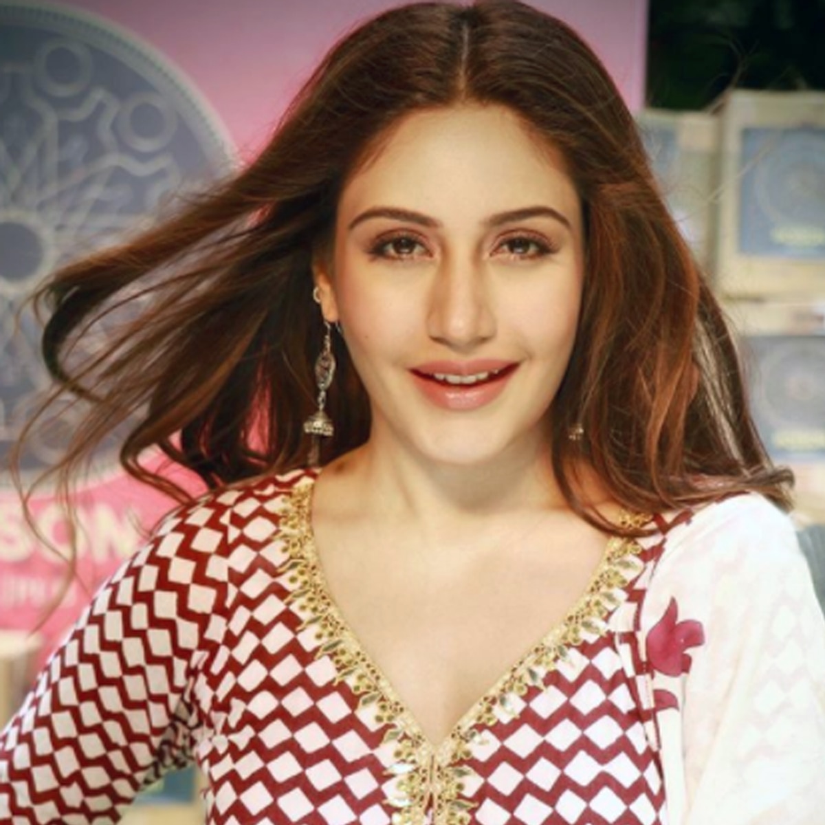 सुरभि चंदना