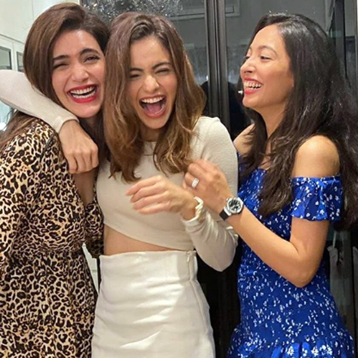 आमना शरीफ