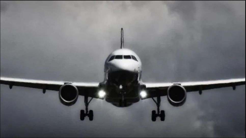  इस फ्लाइट रेस्टोरेंट में सेल्फी