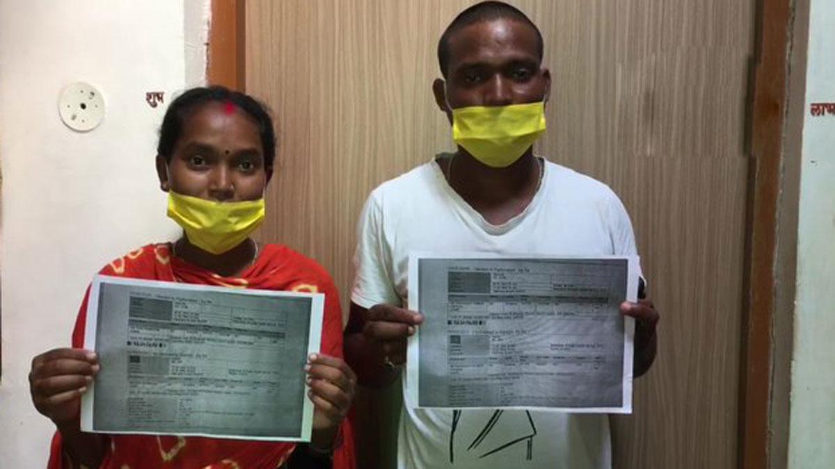 Dhananjay and Wife - फोटो : ANI