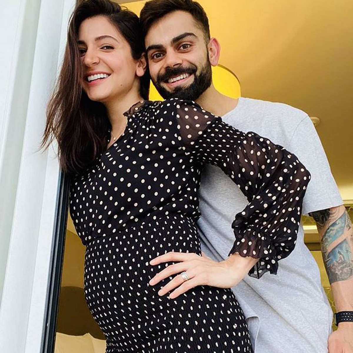 विराट कोहली संग अनुष्का शर्मा 