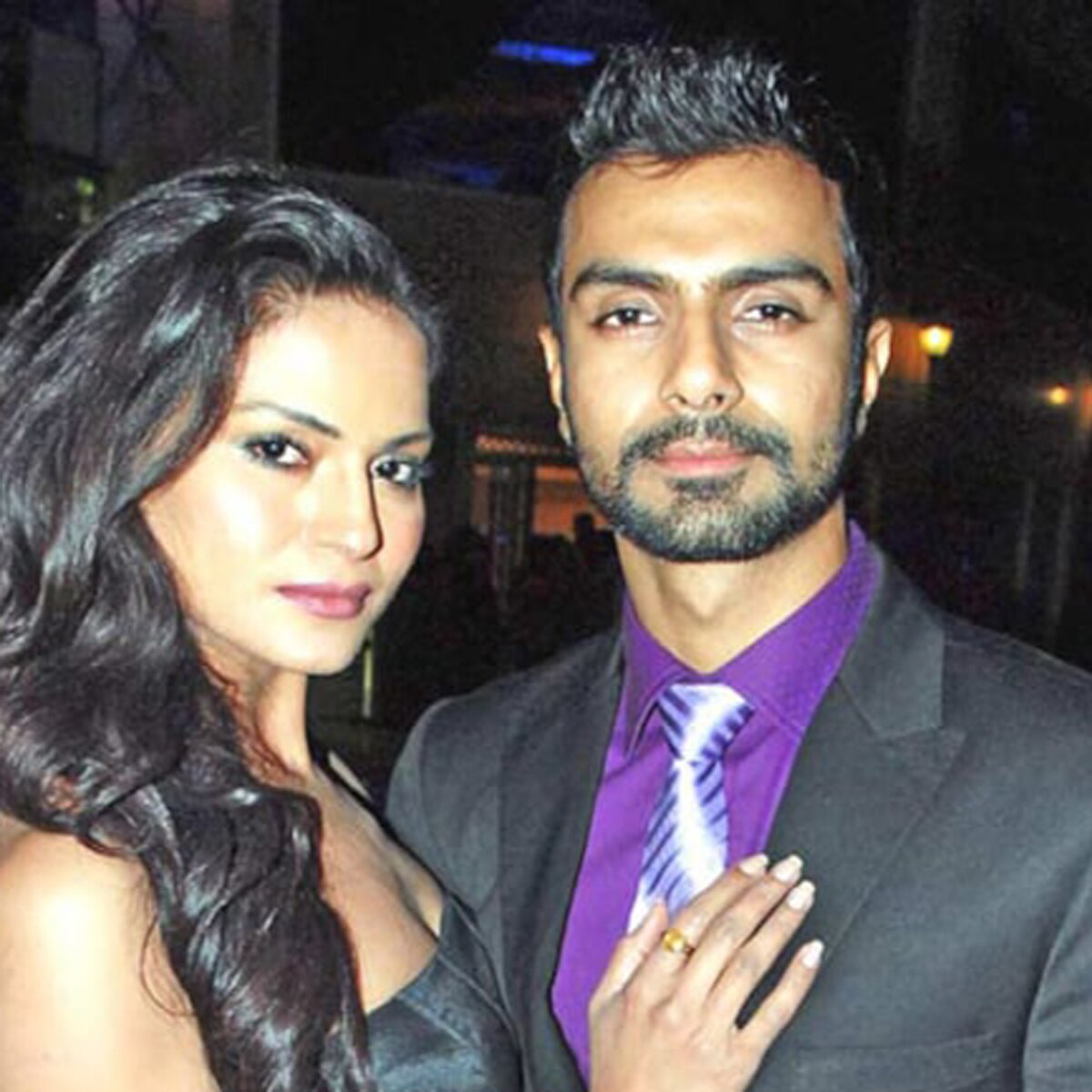 वीना मल‍िक-अस्म‍ित पटेल