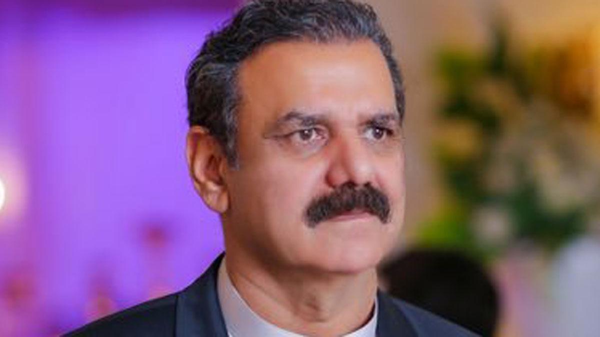 असीम बाजवा