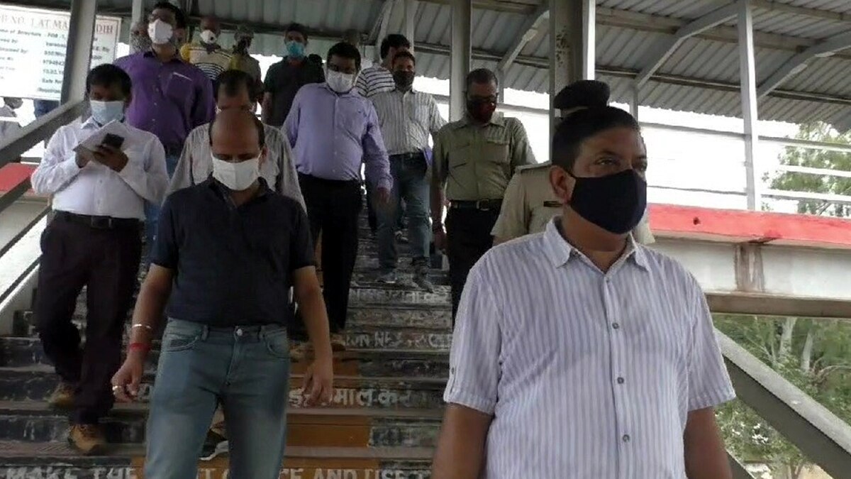 मंडुआडीह रेलवे स्टेशन बना बनारस.