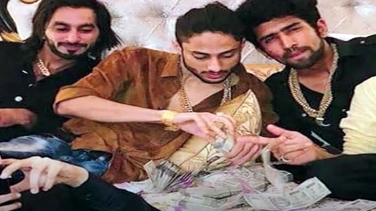 फारूख बटाटा के बेटे.