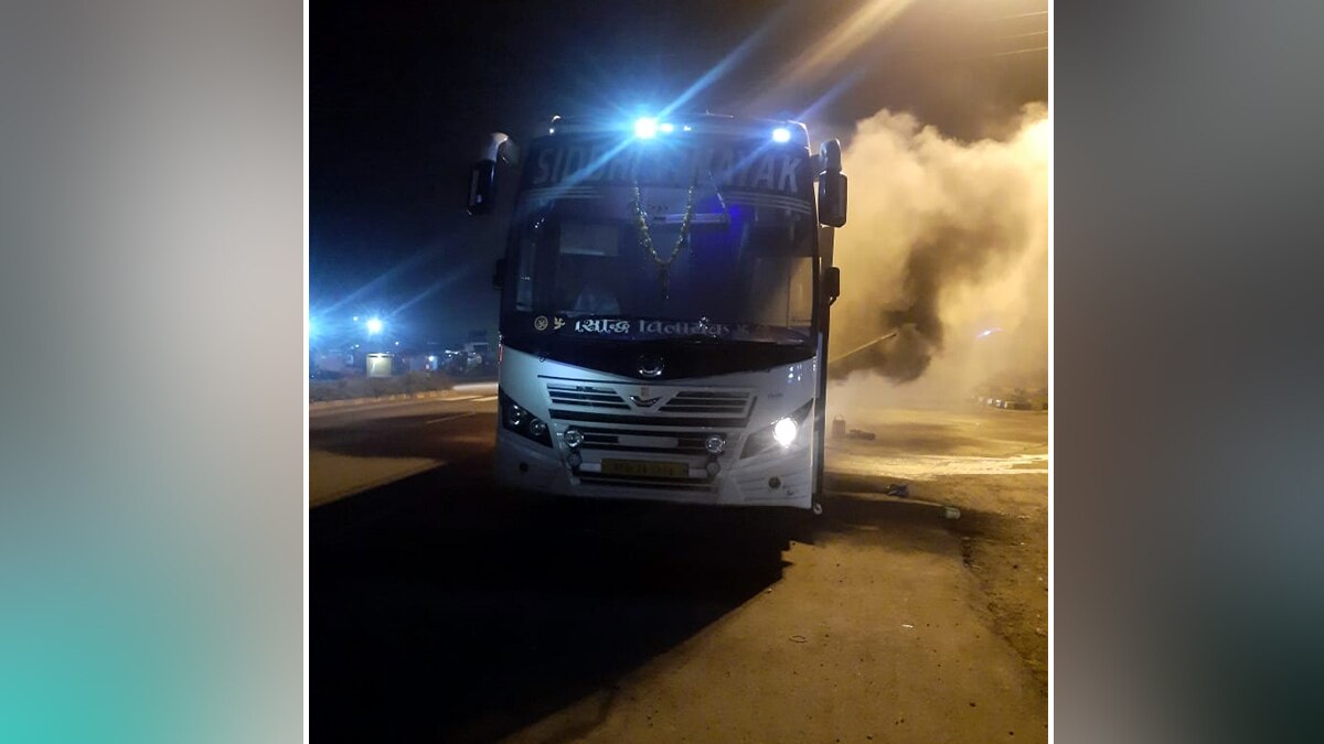 चलती बस में विस्फोट.