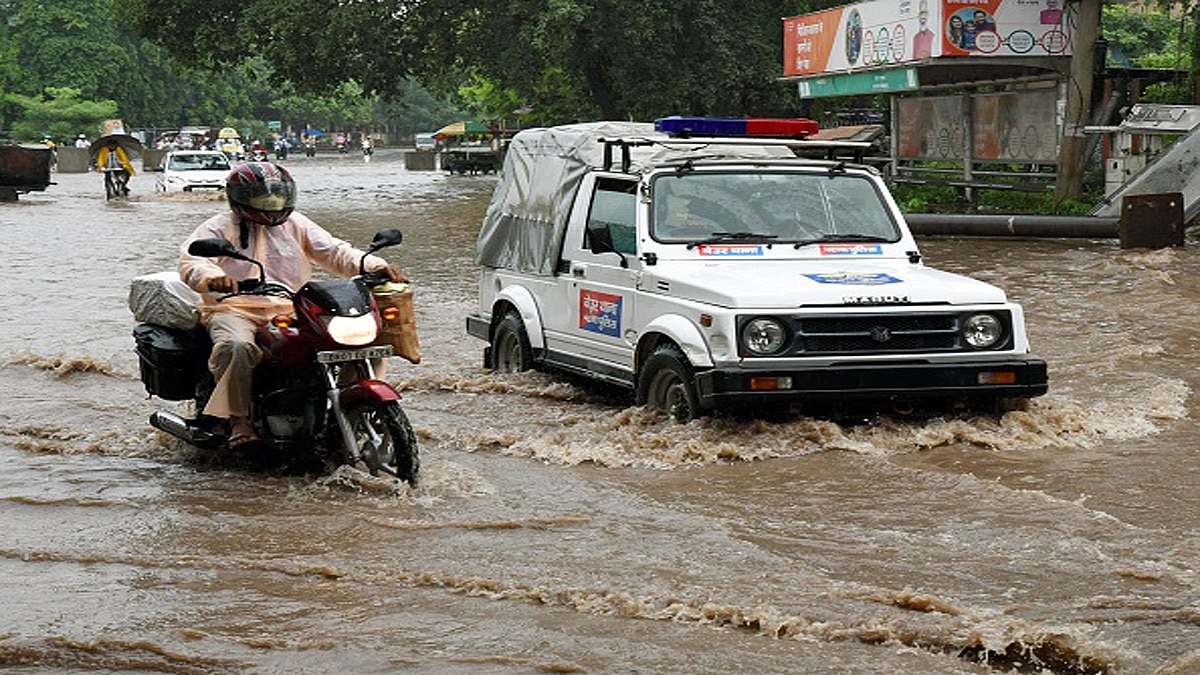  2000 Polling Booths flooded in Bihar
