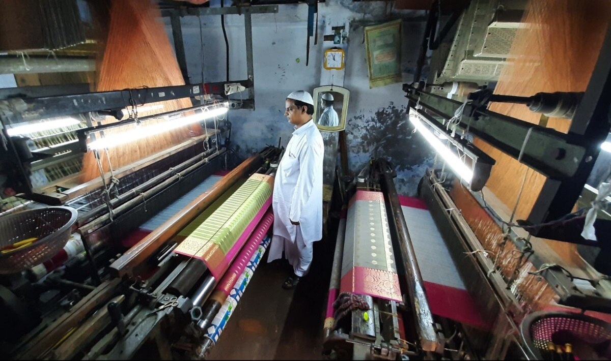 वाराणसी के बुनकरों की हड़ताल