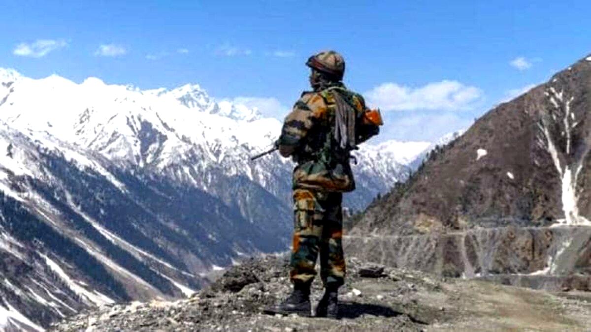 भारत-चीन ने बॉर्डर पर कर ली है युद्ध की तैयारी.