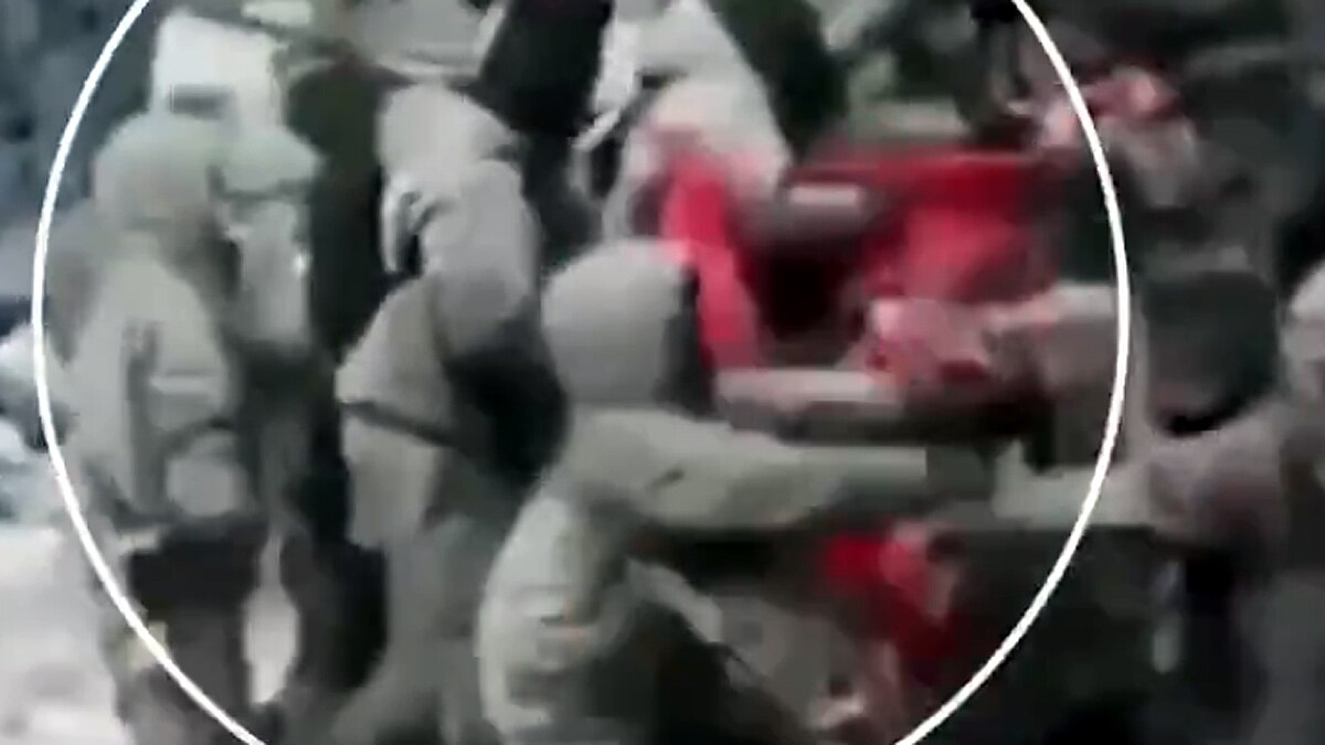 News Video of Chinese Troops Fighting with Indian Soldiers