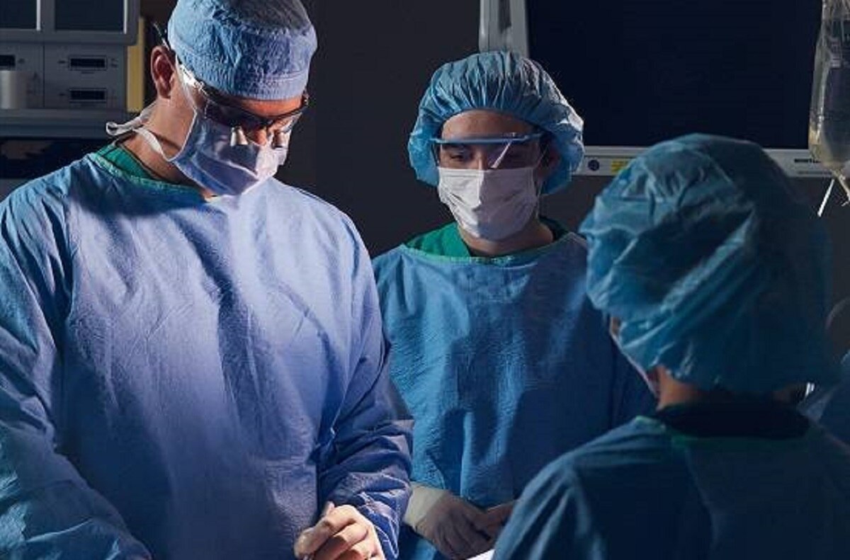 गुजरात में वडोदरा के अस्पताल में लग गई आग