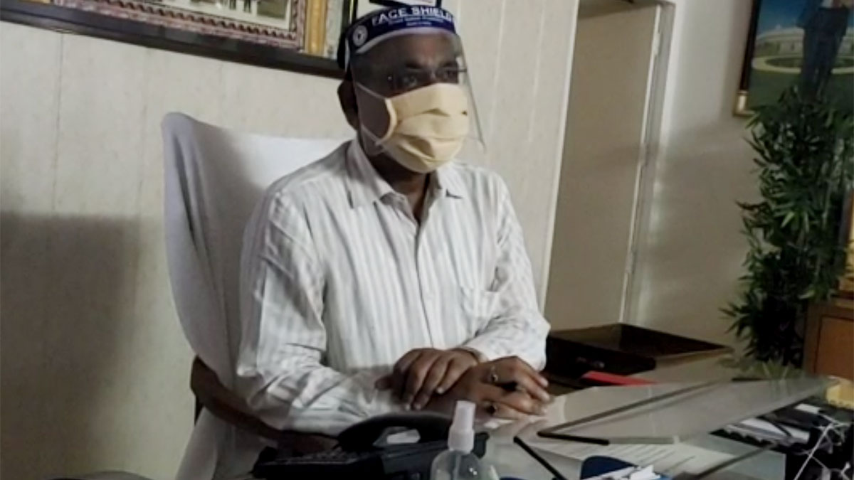 डीएम अजय शंकर पांडे (फोटो आजतक)