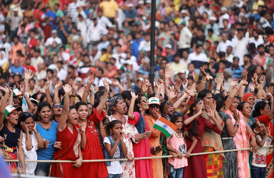 ऐसा देस है मेरा