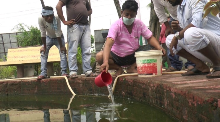 नालंदा से लाई गई 20000 मछलियां.