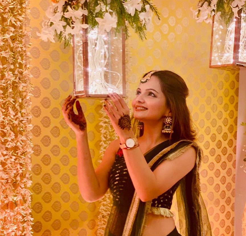 जिया मानेक