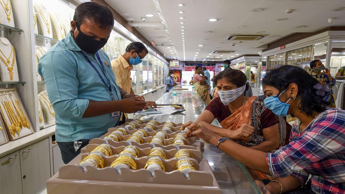 भारतीयों के पास 25,000 टन सोना रखा हुआ है