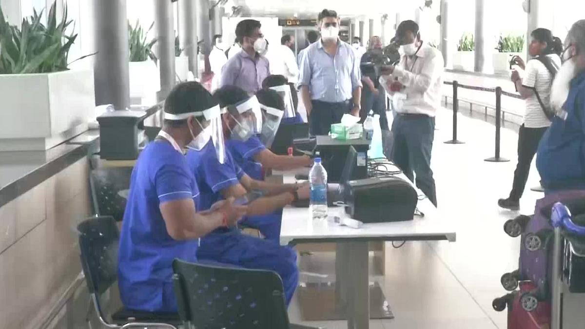अब दिल्ली एयरपोर्ट पर होगी कोरोना की जांच