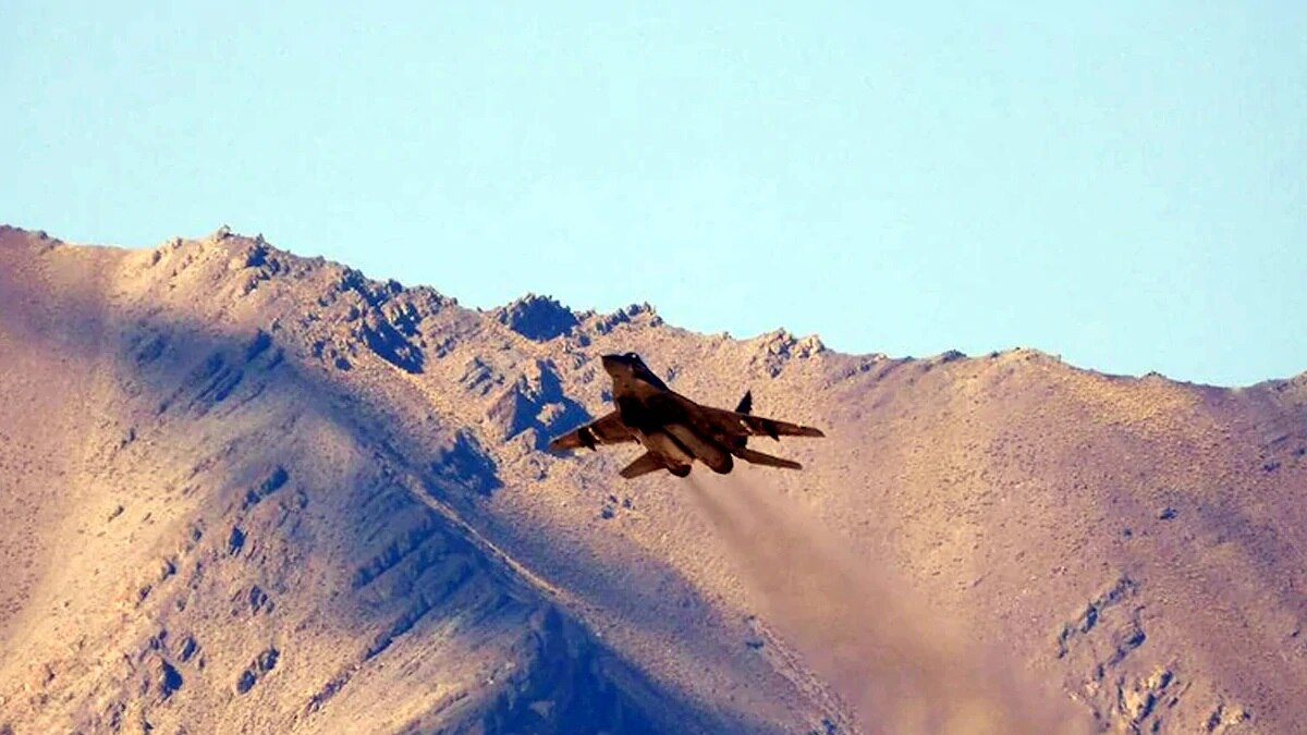 भारतीय सेना ने चीनी सीमा पर लहराया परचम