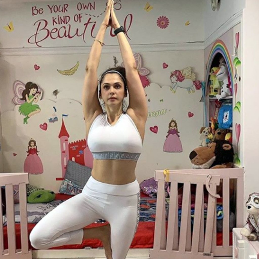 ईशा कोप्पिकर