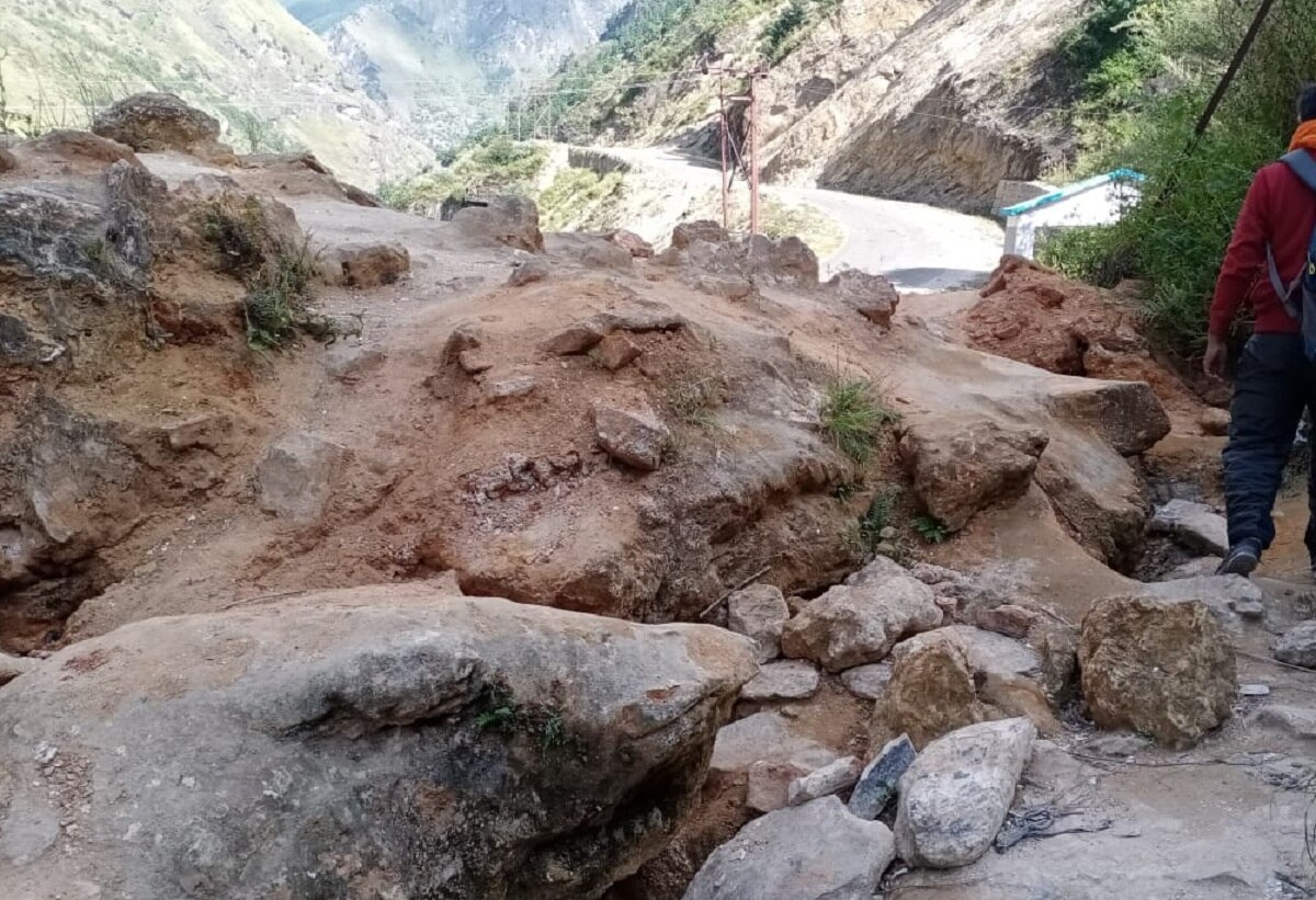 कभी इस कुंड से निकलता था गर्म पानी