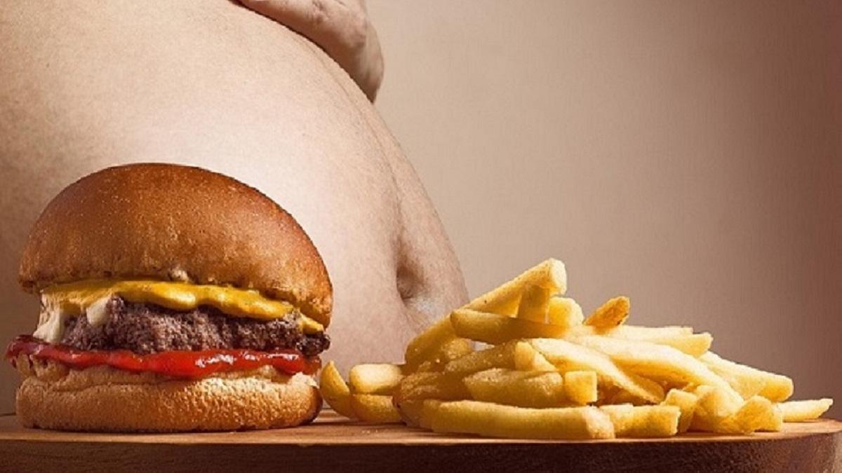 डिप्रेशन से मोटापे तक, आपकी हर बीमारी का कारण हैं ये 10 बुरी आदतें