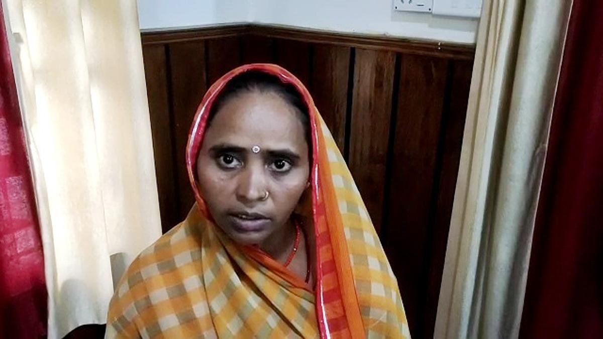 Two women arrested for robbing under the pretext of marriage Kaimur