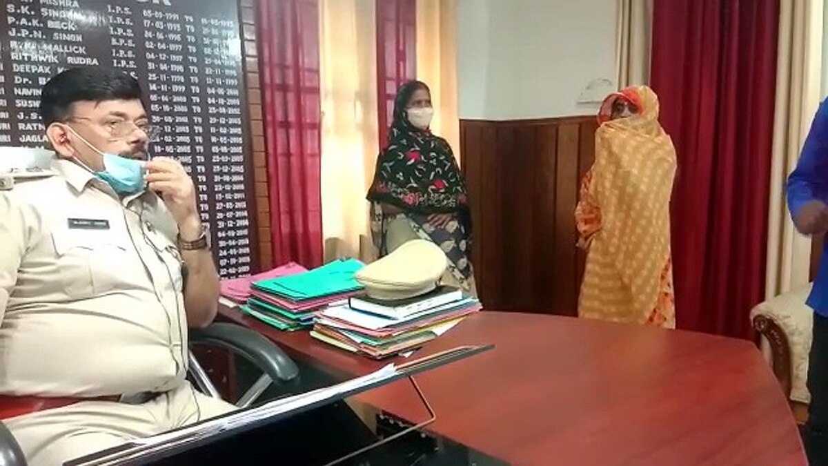 Two women arrested for robbing under the pretext of marriage Kaimur