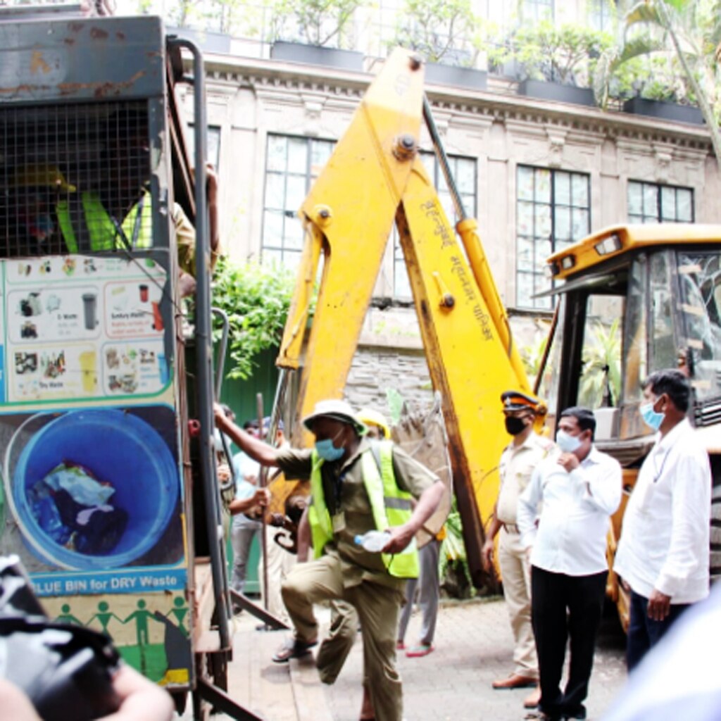 कंगना का ऑफिस