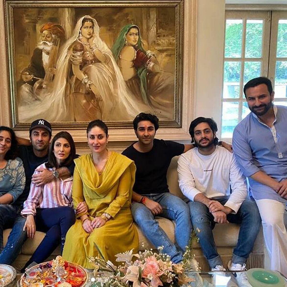 फैमिली संग करीना कपूर खान