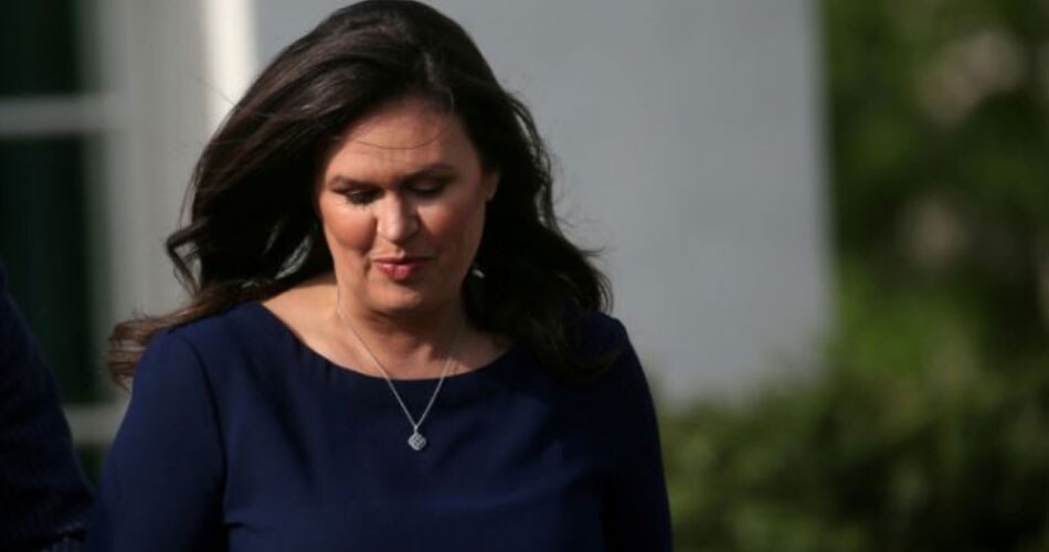 सारा सैंडर्स ने किताब में किया खुलासा