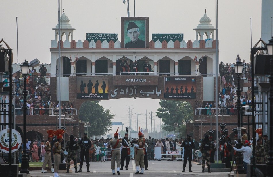 पाकिस्तानी रेंजर्स को चुनौती