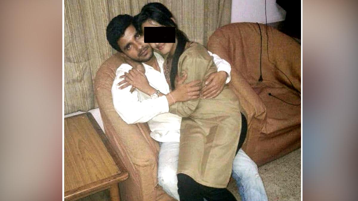 ब्लैकमेलिंग का आरोपी.