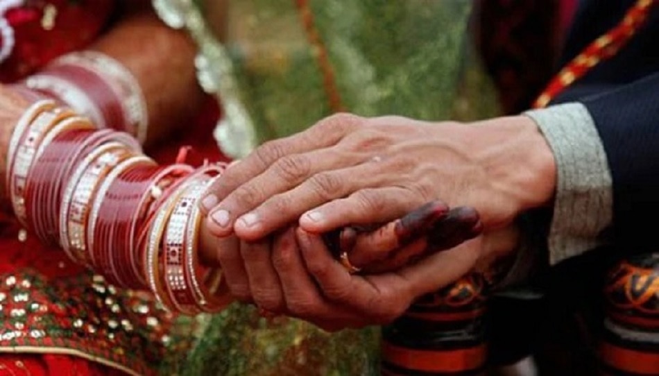 शुभ कार्यों पर रोक