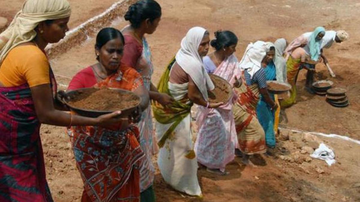 शहरी मजदूरों पर सरकार का फोकस