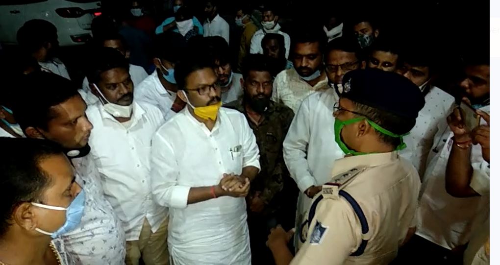 कोरोना की भयावह तस्वीर