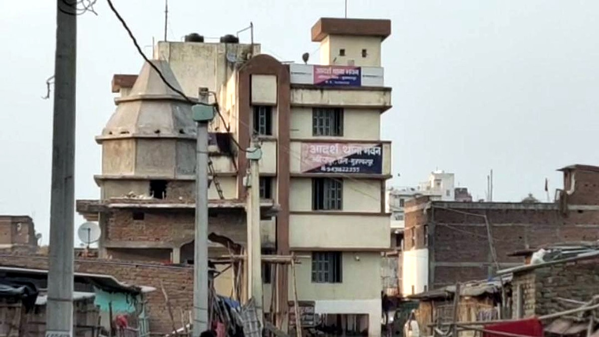 Nepal Releases water in Budhi Gandak River Muzaffarpur Lower Area Flooded 