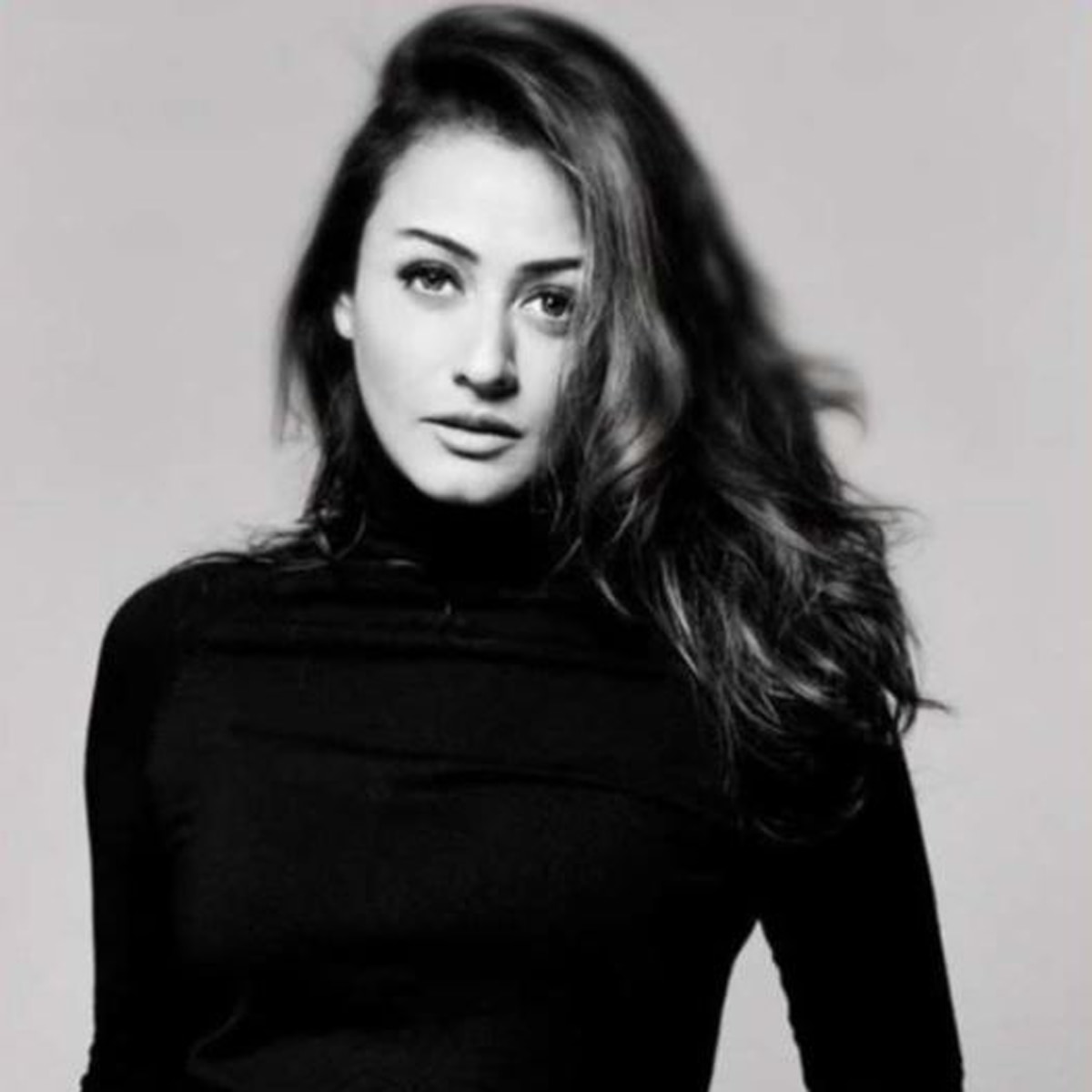 नम्रता श‍िरोडकर