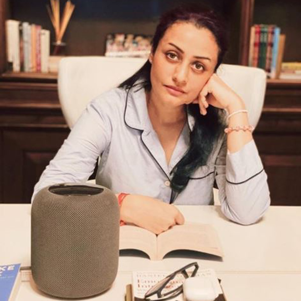 नम्रता श‍िरोडकर 