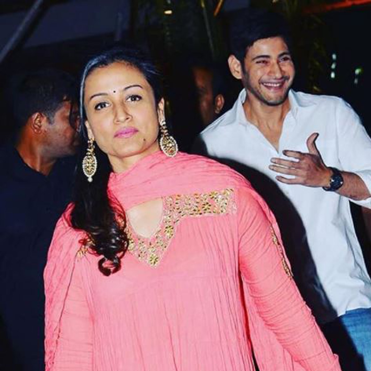 नम्रता श‍िरोडकर 