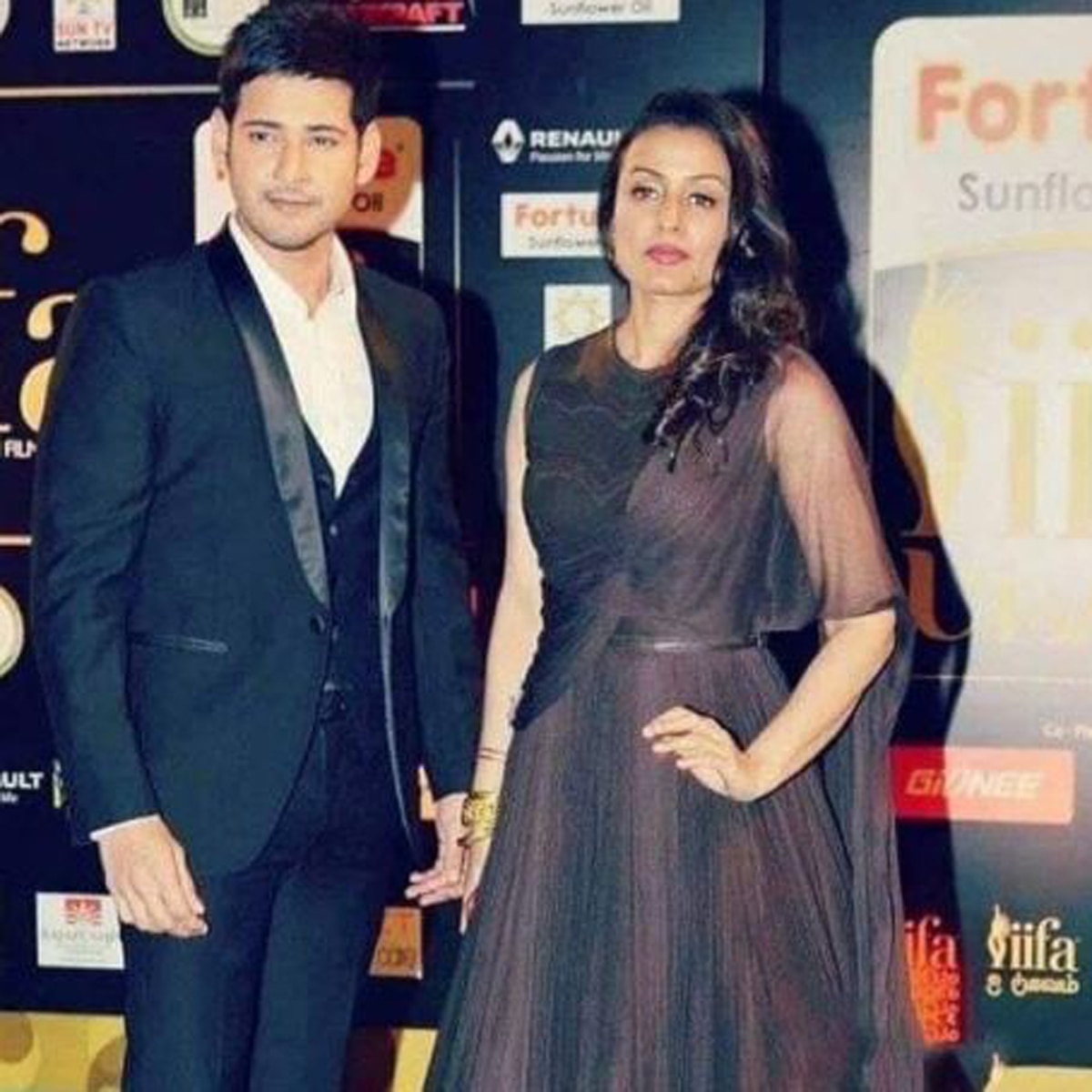 नम्रता श‍िरोडकर-महेश बाबू 