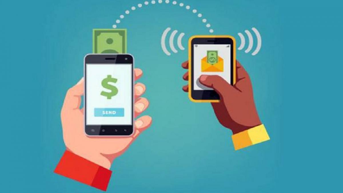 2015 में पेमेंट बैंक की सर्विस की शुरुआत 