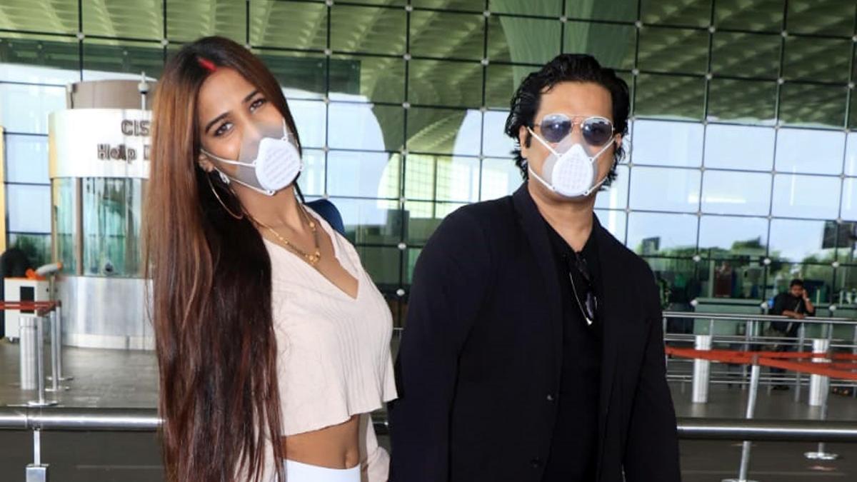 पति संग पूनम पांडे