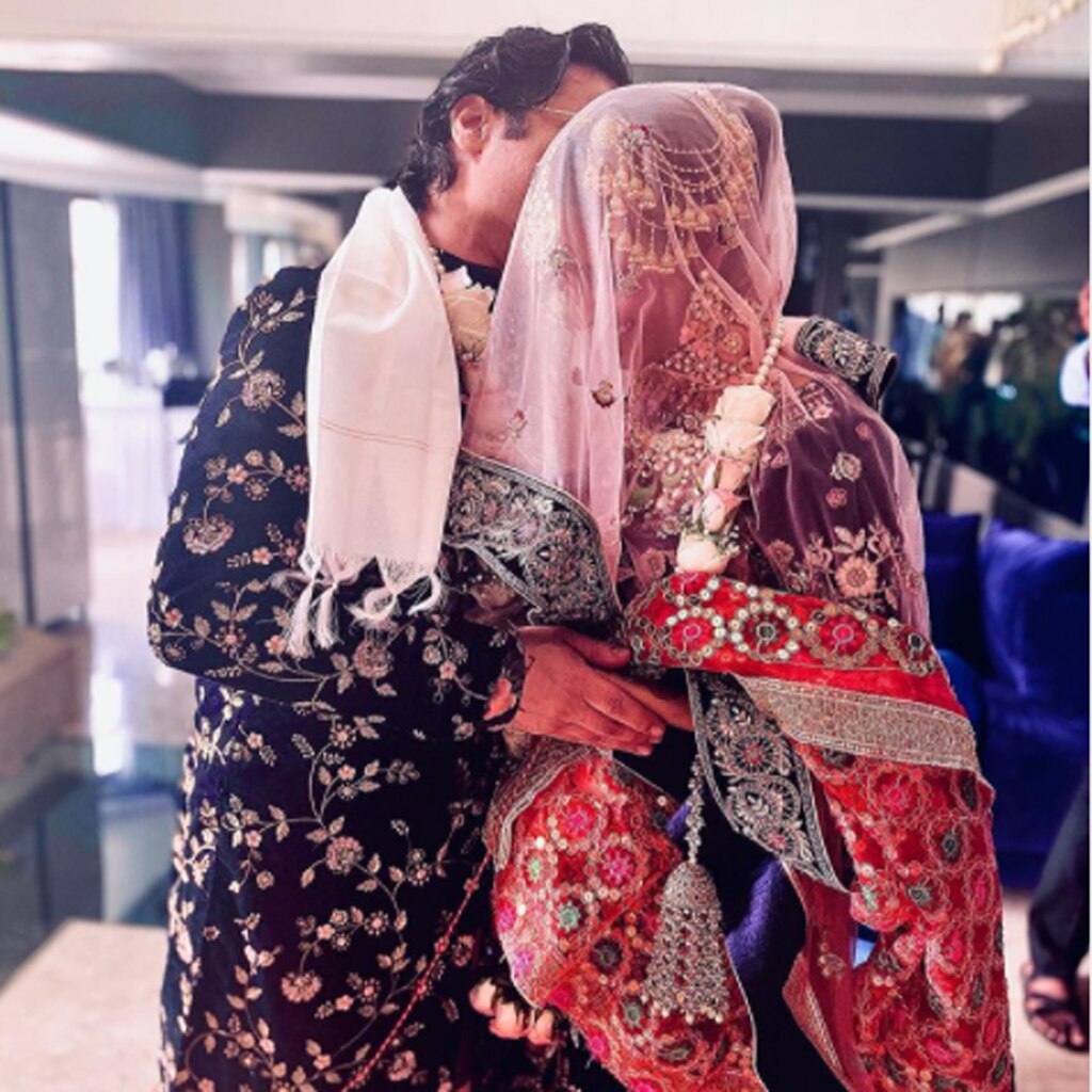 पूनम पांडे और सैम बॉम्बे