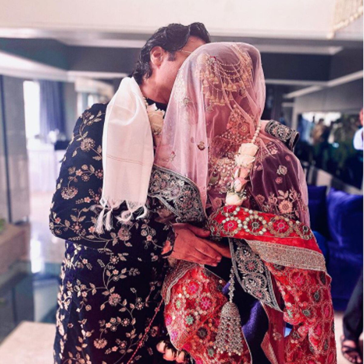 पूनम पांडे और सैम बॉम्बे