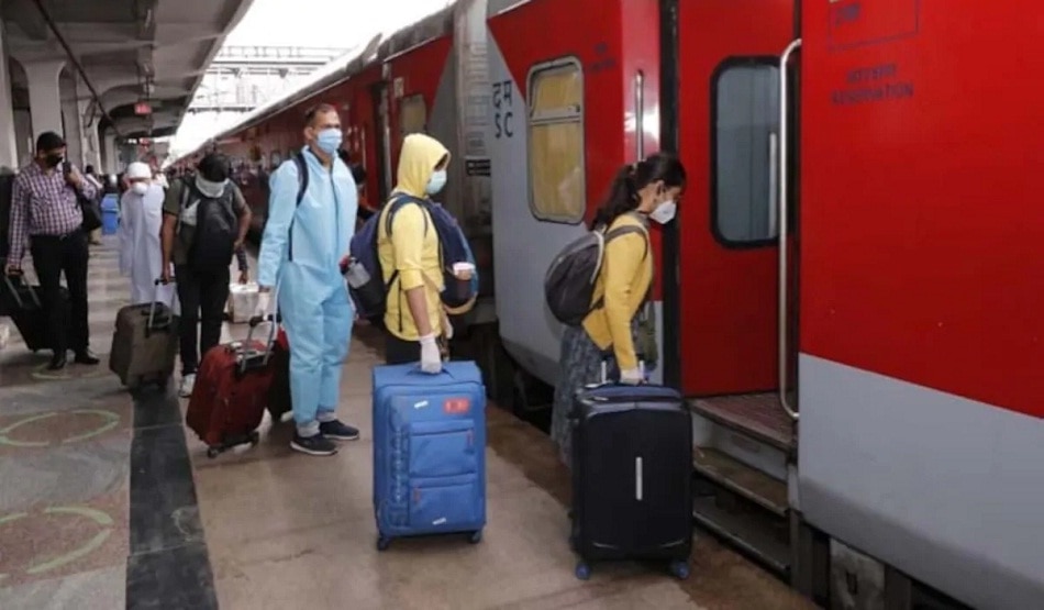 1 हजार रेलवे स्टेशन पर 