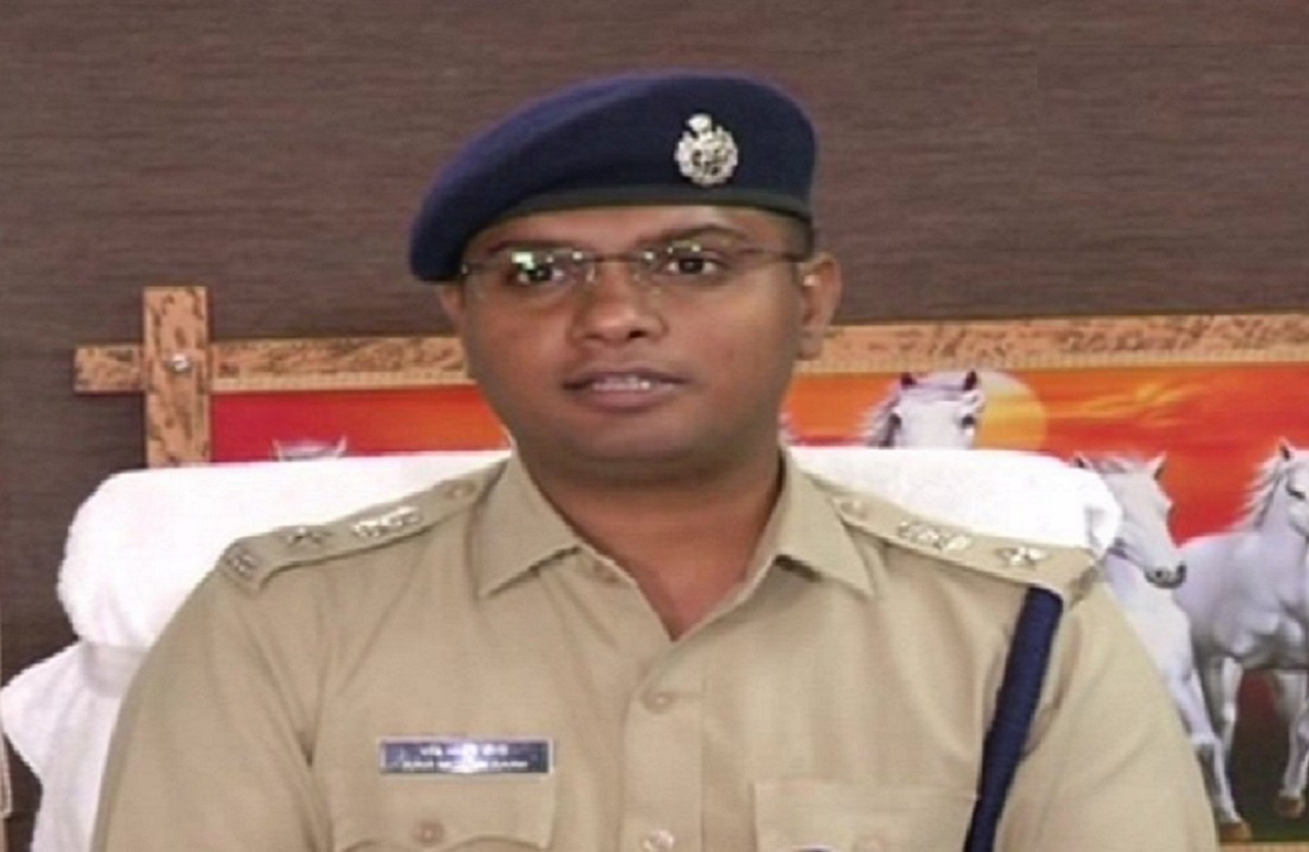 KBC में एक करोड़ जीतने वाला बच्चा अब है IPS