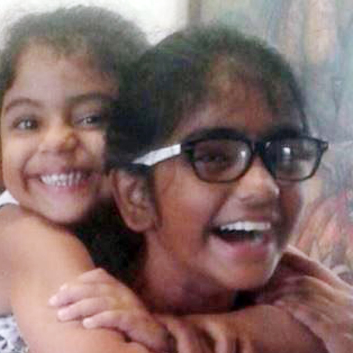 सुष्मिता सेन की बेटियां